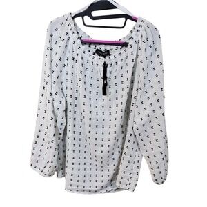 Ivanka Trump White Black Print Peasant Blouse Long Sleeve‎ Round Neck Top